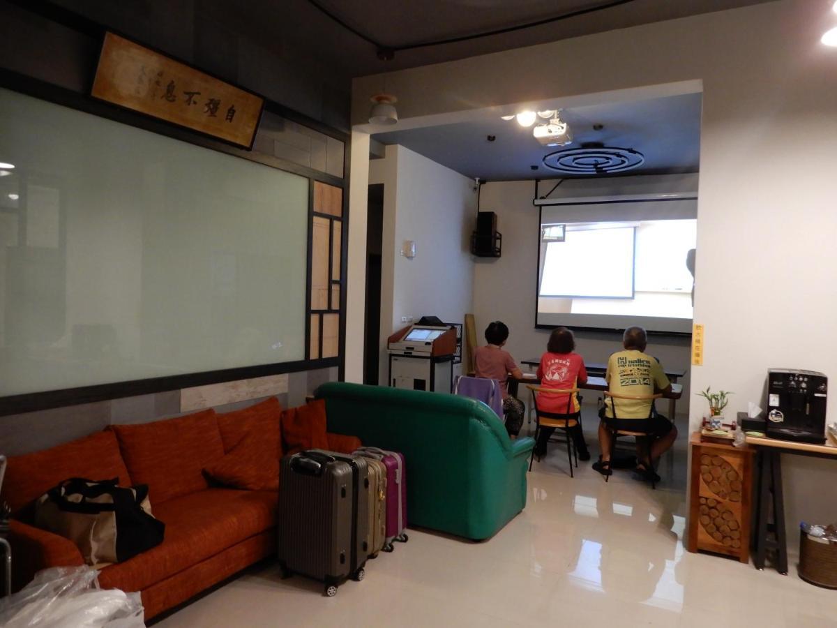 Happy Wing Guesthouse Hualien City Εξωτερικό φωτογραφία